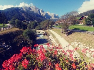24. Corvara Geotrail Dolomites Italy © Ann Foulkes trekMountains