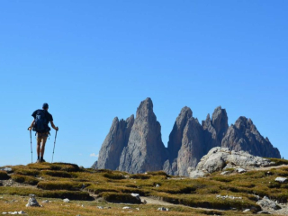 Alta Via 2 Dolomites Italy trekMountains Odles Peaks (c) Kurt Lybaert