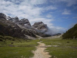 Fanes area Alta Via 1 Dolomites Italy trekMountains (c) Renee Rivera