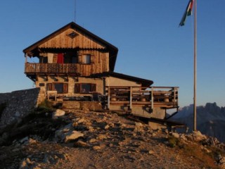 Rifugio Nuvolau at sunset Alta Via 1 Dolomites Italy © Ann Foulkes trekMountains 2010