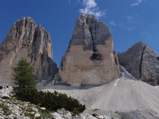 Tre Cime Dolomiti Italy © Ann Foulkes trekMountains